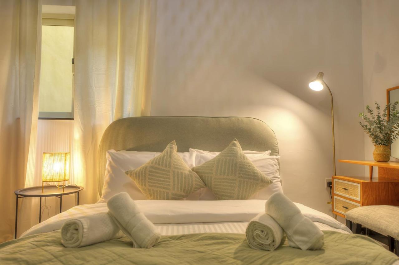 Beautifully Furnished Seafront 4 Bedrooms Goslm-4 Sliema Ngoại thất bức ảnh