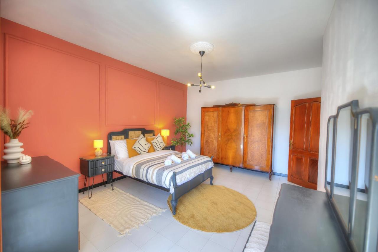 Beautifully Furnished Seafront 4 Bedrooms Goslm-4 Sliema Ngoại thất bức ảnh